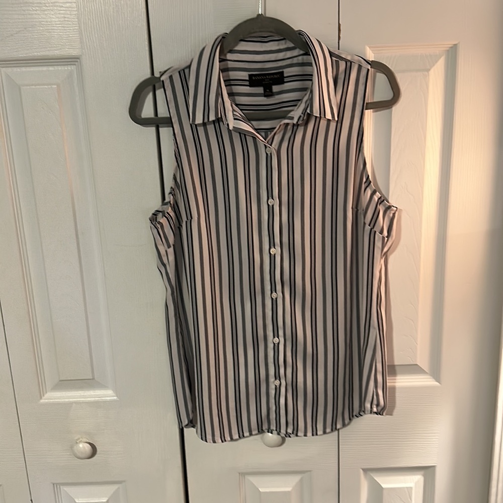 Banana Republic Sleeveless Striped Blouse